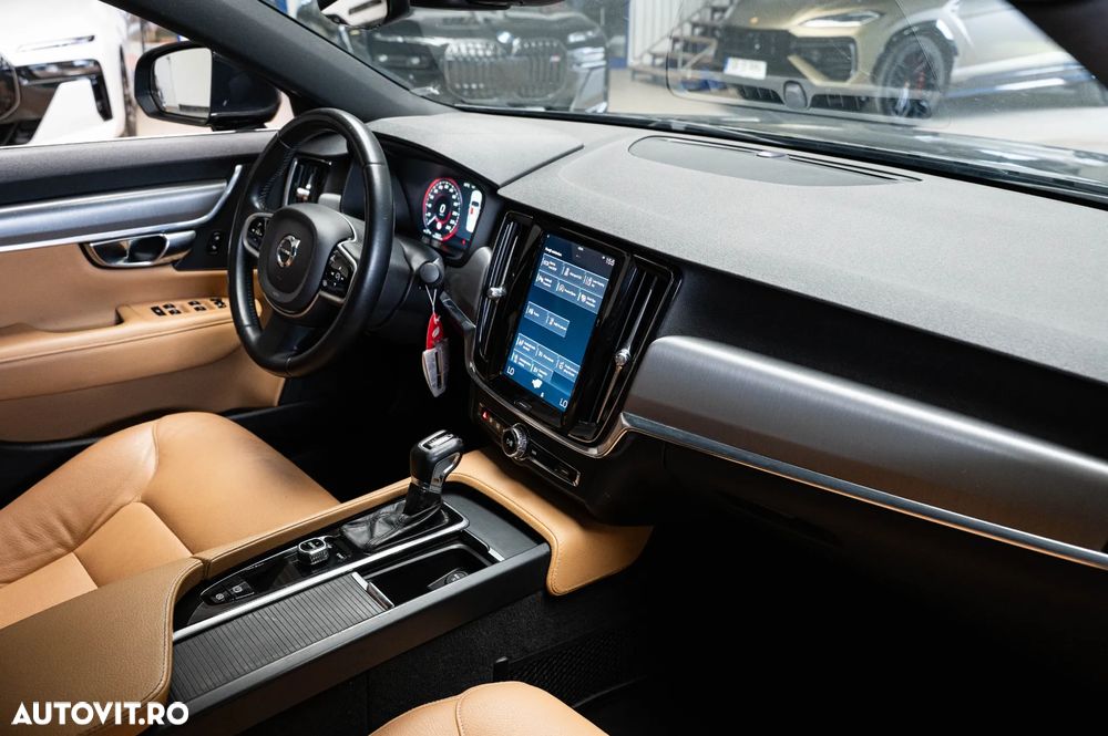Volvo S90 D4 Geartronic Momentum - 27