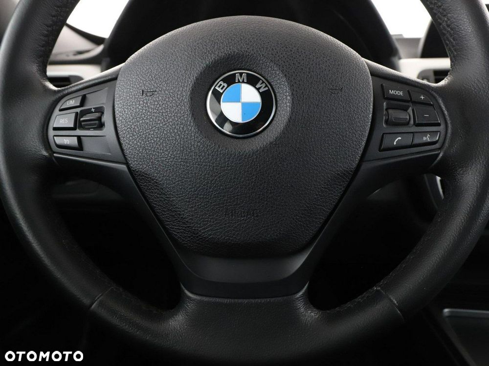 BMW Seria 3 318d Advantage - 22