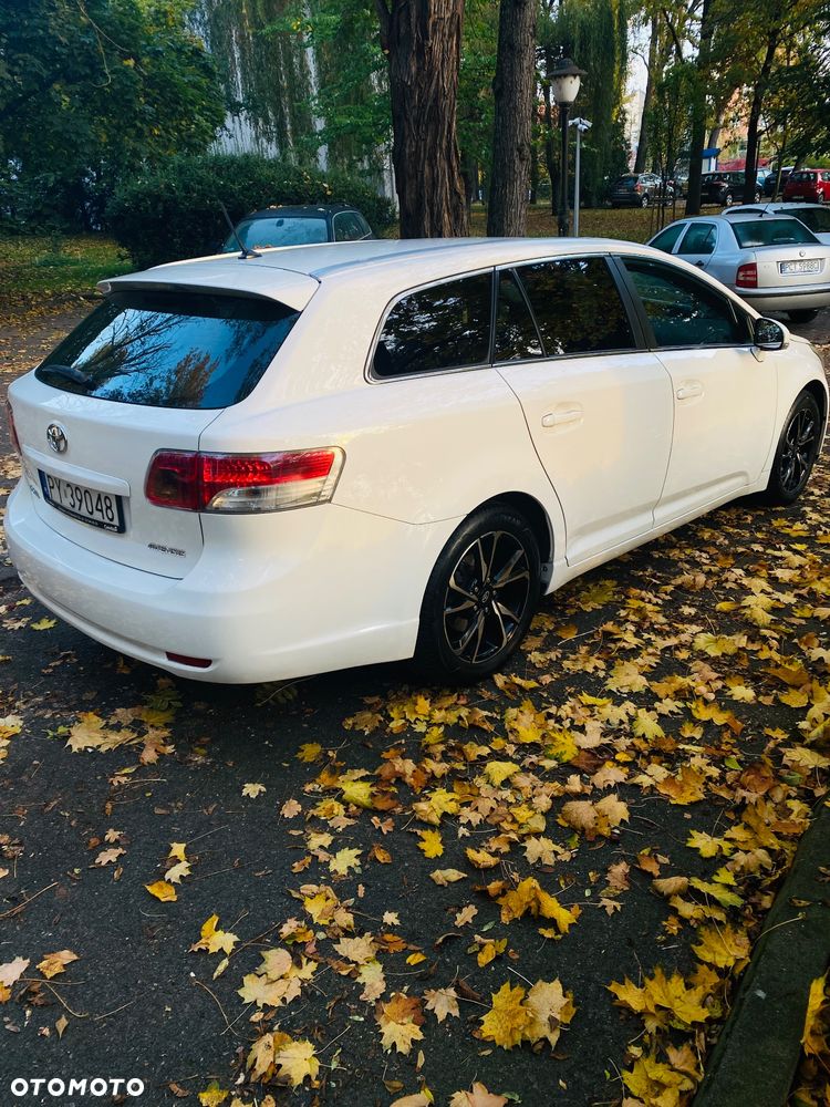 Toyota Avensis 2.2 D-4D Prestige - 5