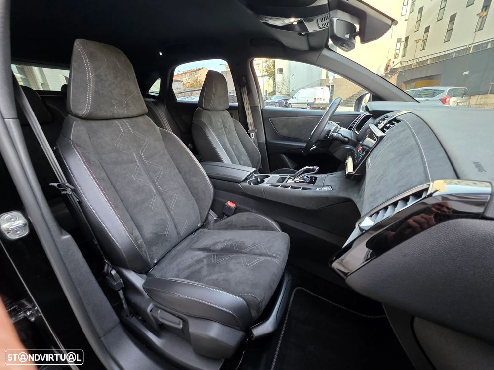 DS DS7 Crossback E-Tense Performance Line EAT8 - 28