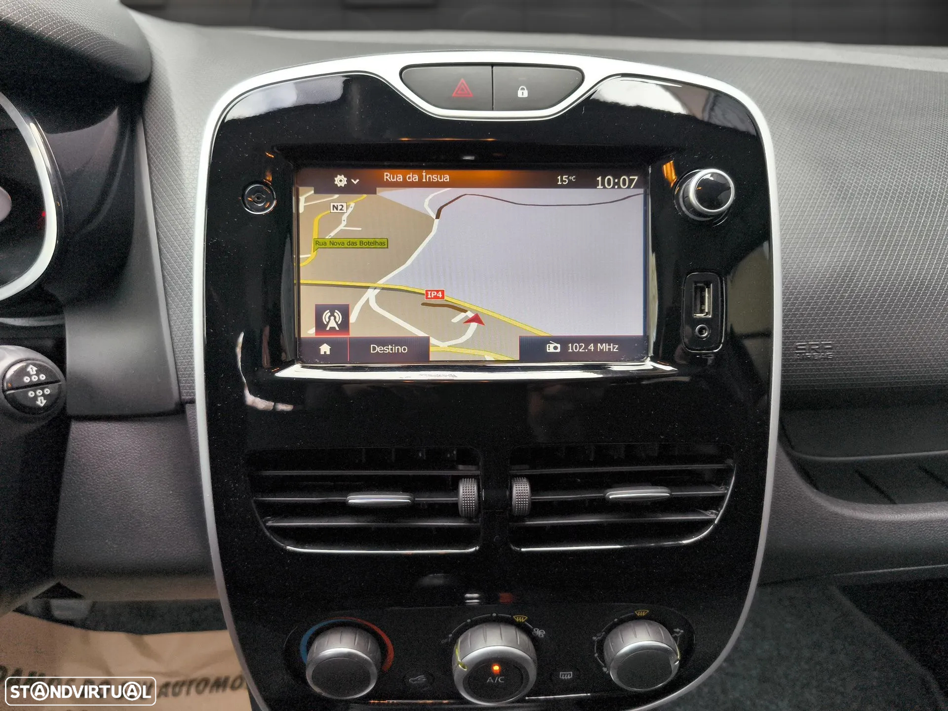 Renault Clio 1.5 dCi Limited - 11