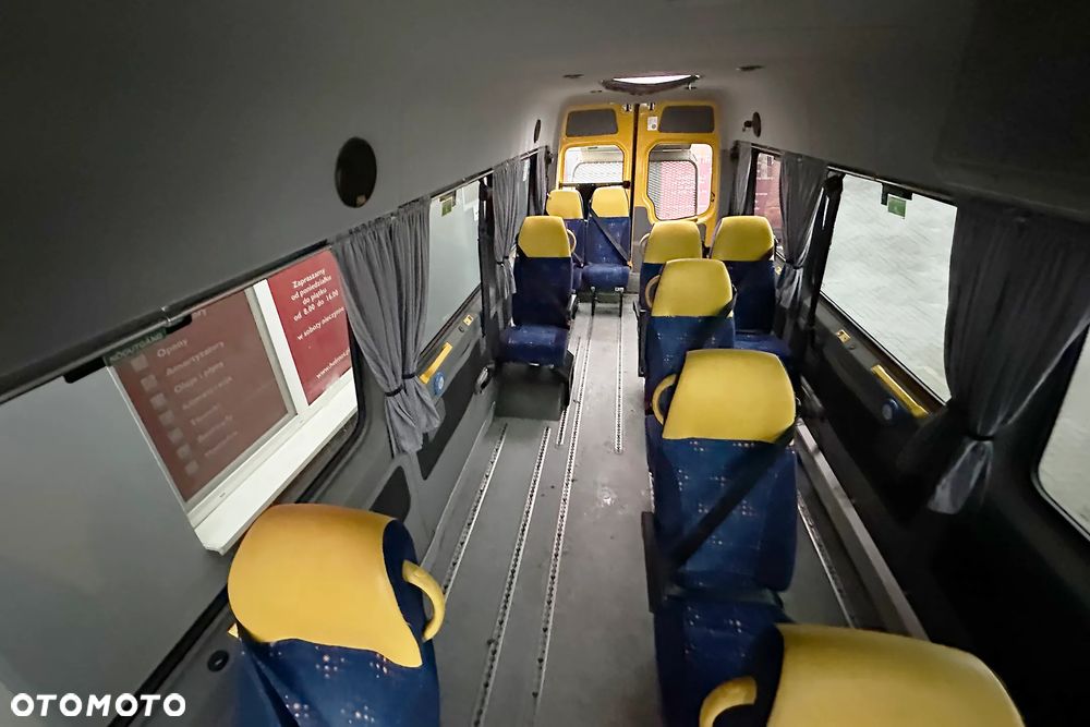 Volkswagen Crafter AUTOBUS - 30