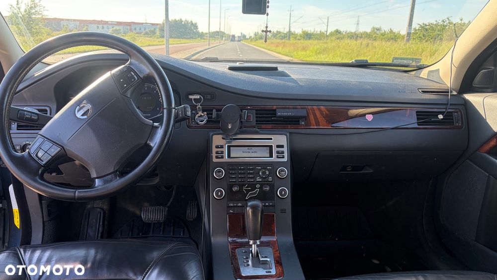 Volvo V70 2.4D Momentum - 10