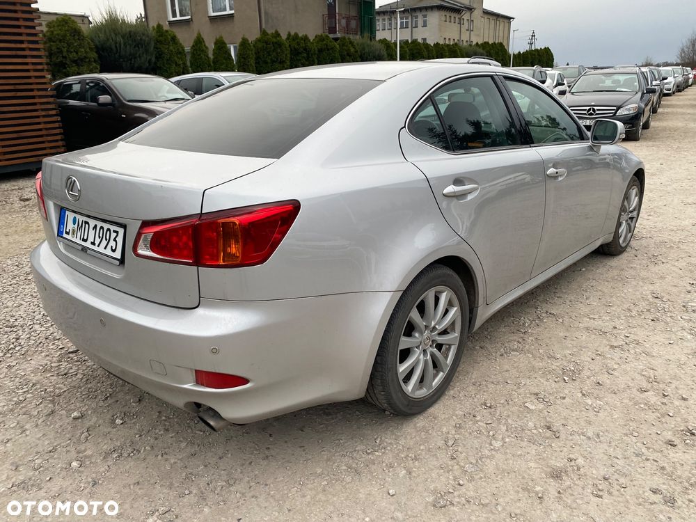 Lexus IS 250 Prestige - 6