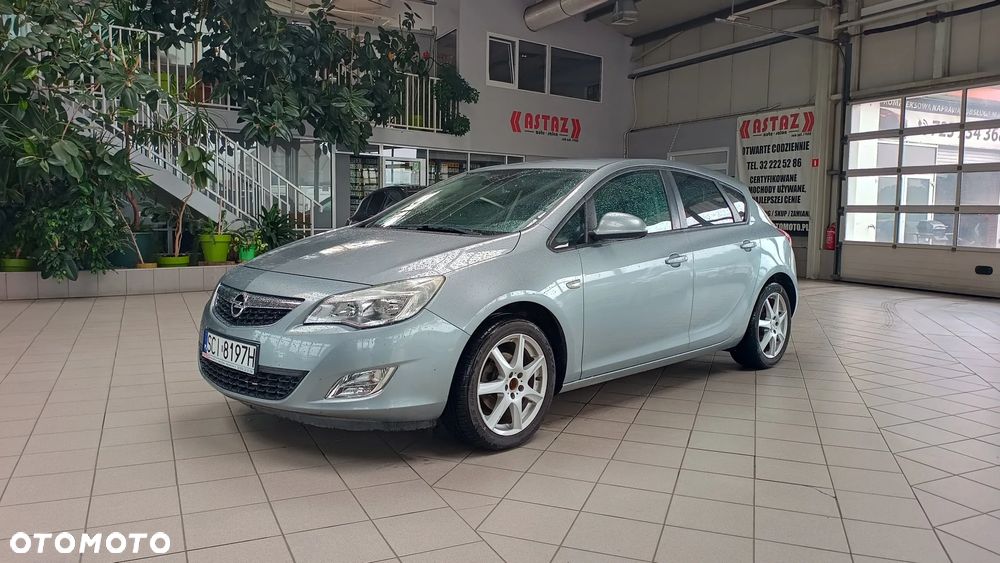 Opel Astra 1.4 T Enjoy - 2
