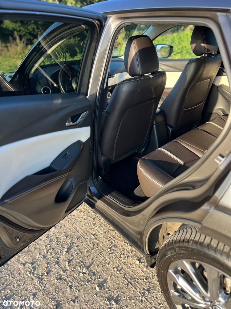 Mazda CX-3 2.0 SkyPrestige - 24