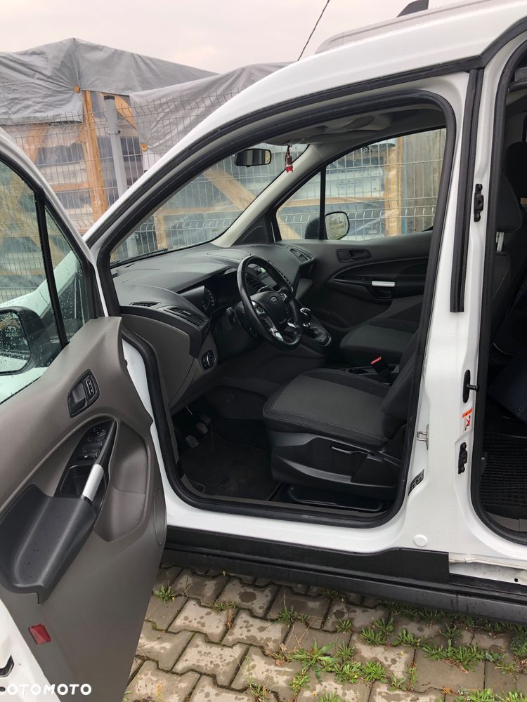 Ford Transit Connect - 6
