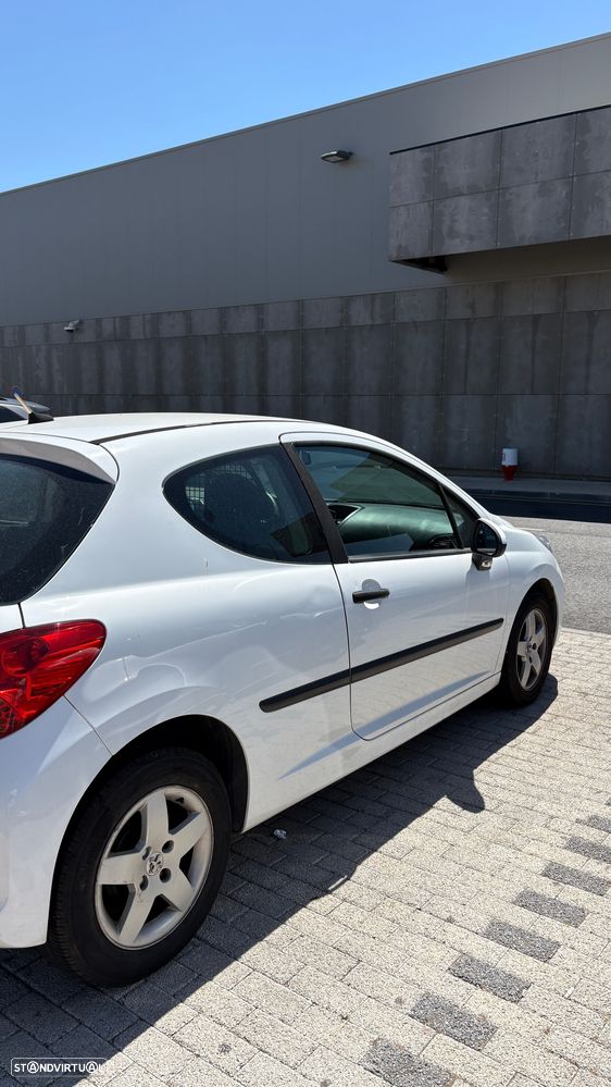 Peugeot 207 1.4 HDi Urban - 3