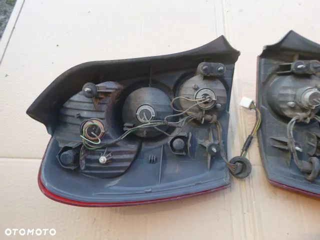 LAMPA LEWY TYŁ PRAWY TYŁ KOMPLET MAZDA 323F LIFT 01-03 - 9