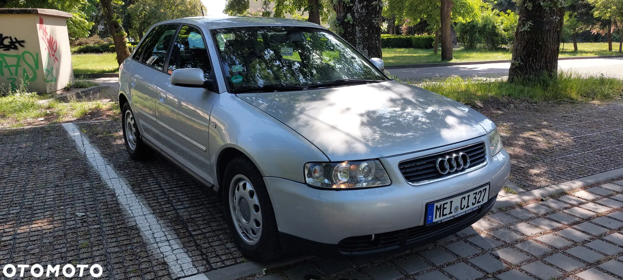 Audi A3 1.6 Ambiente - 2