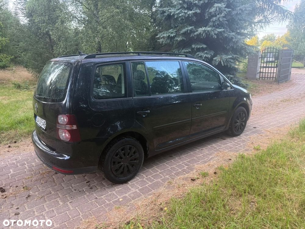 Volkswagen Touran 1.9 TDI Welcome - 5