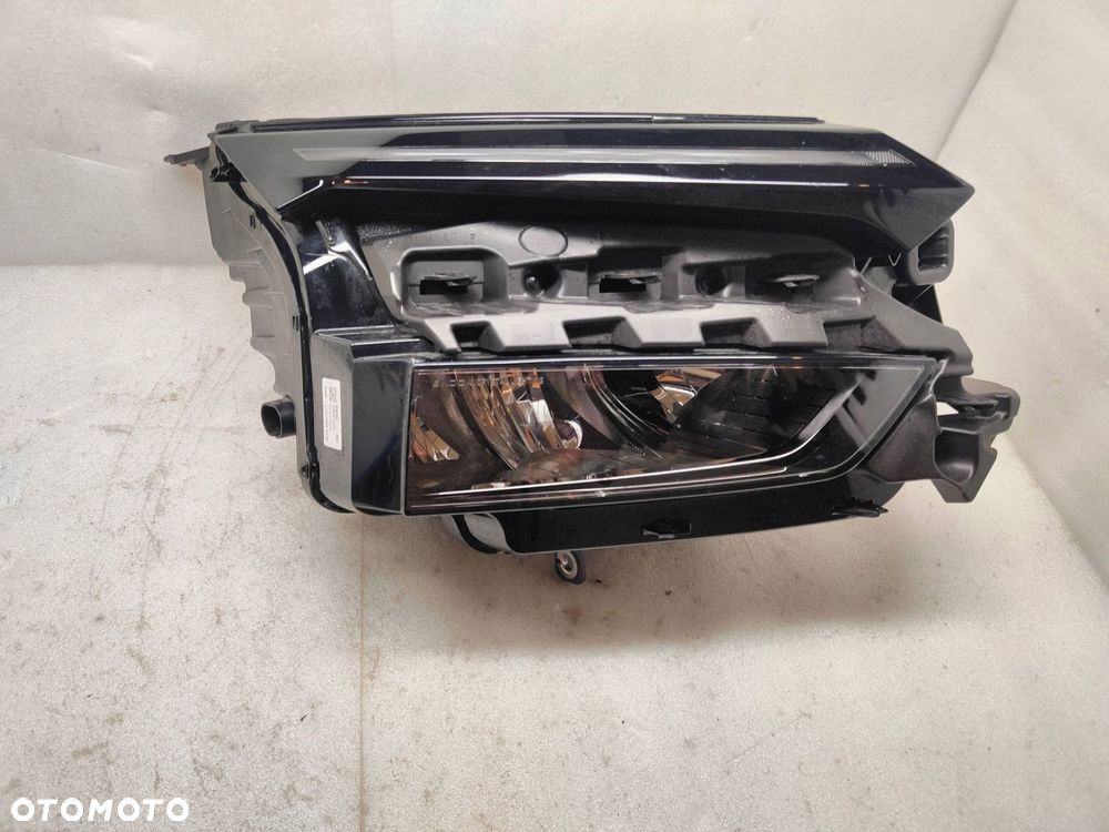 skoda elroq 2024 full led przód strona prawa 5lb941010 - 3