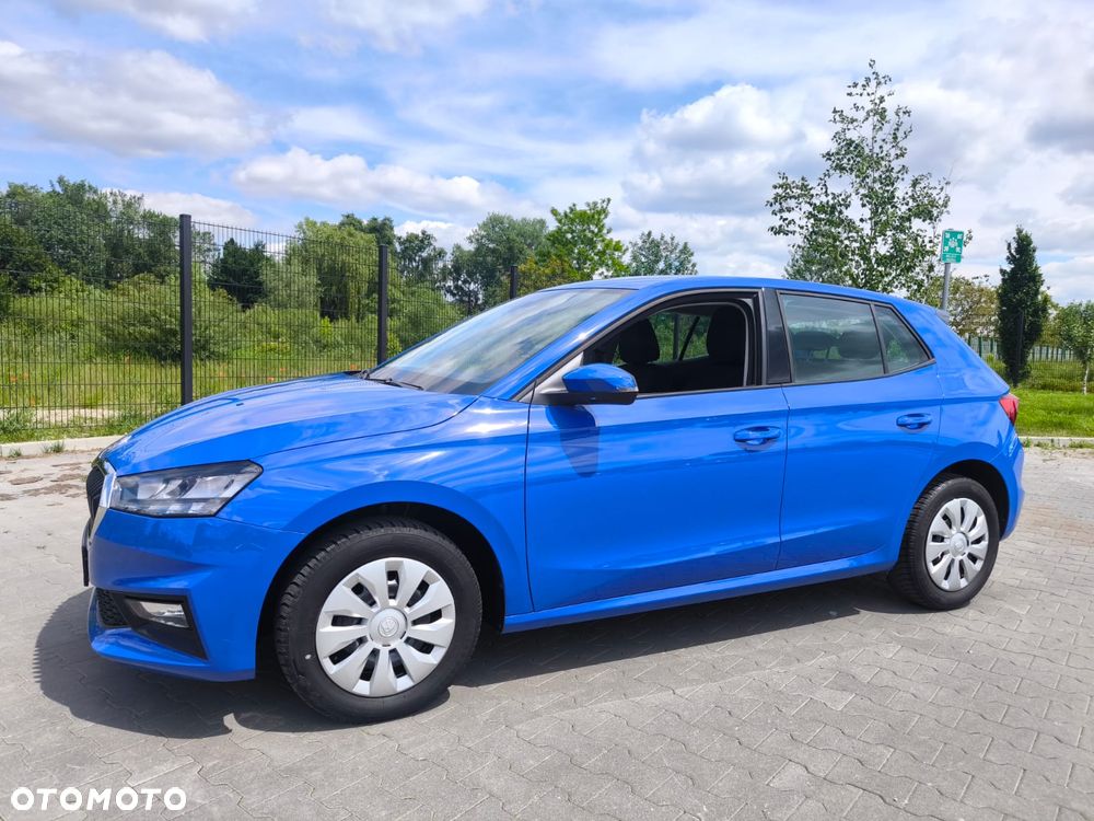 Skoda Fabia 1.0 Essence - 25