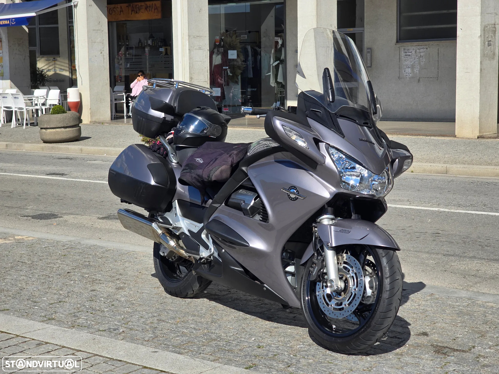 Honda Pan European ABS - 7