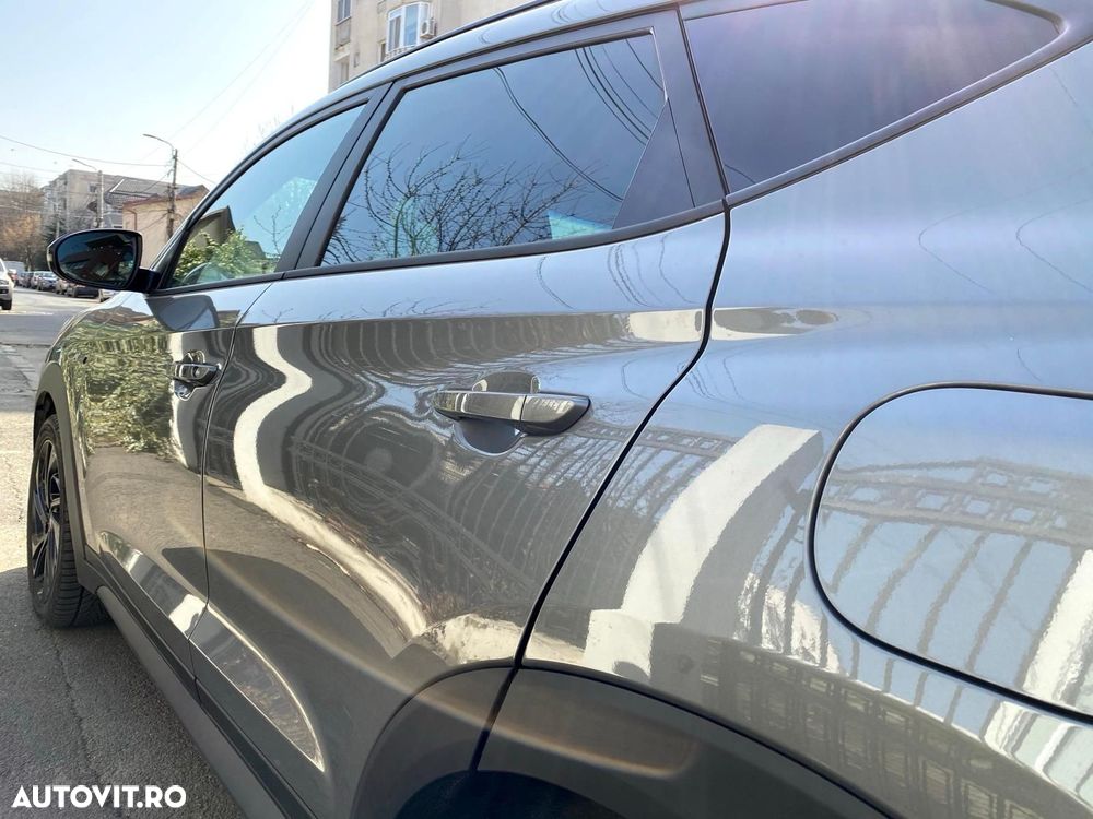 Hyundai Tucson 2.0 CRDI 4WD Automatik Premium - 19