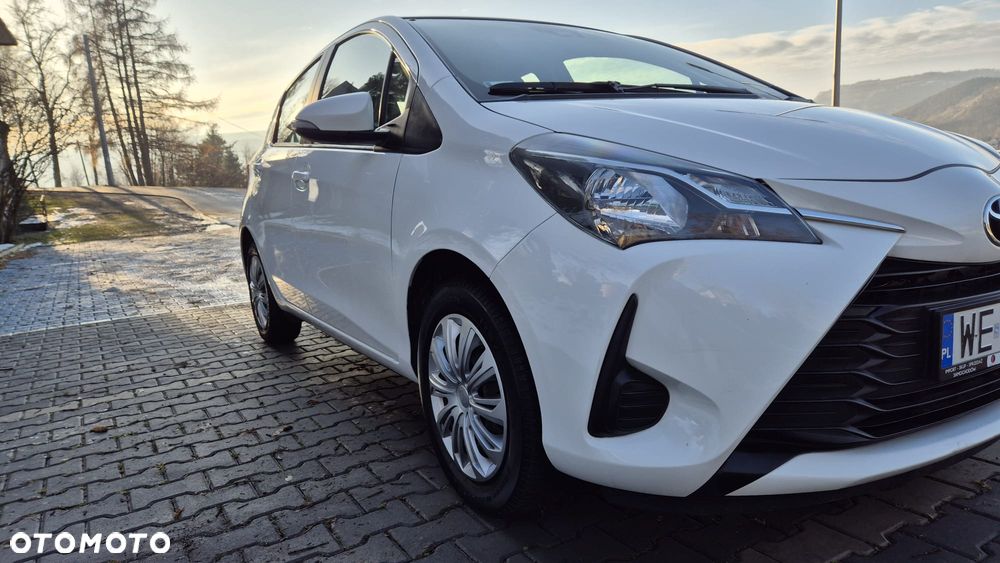 Toyota Yaris 1.5 Active - 12