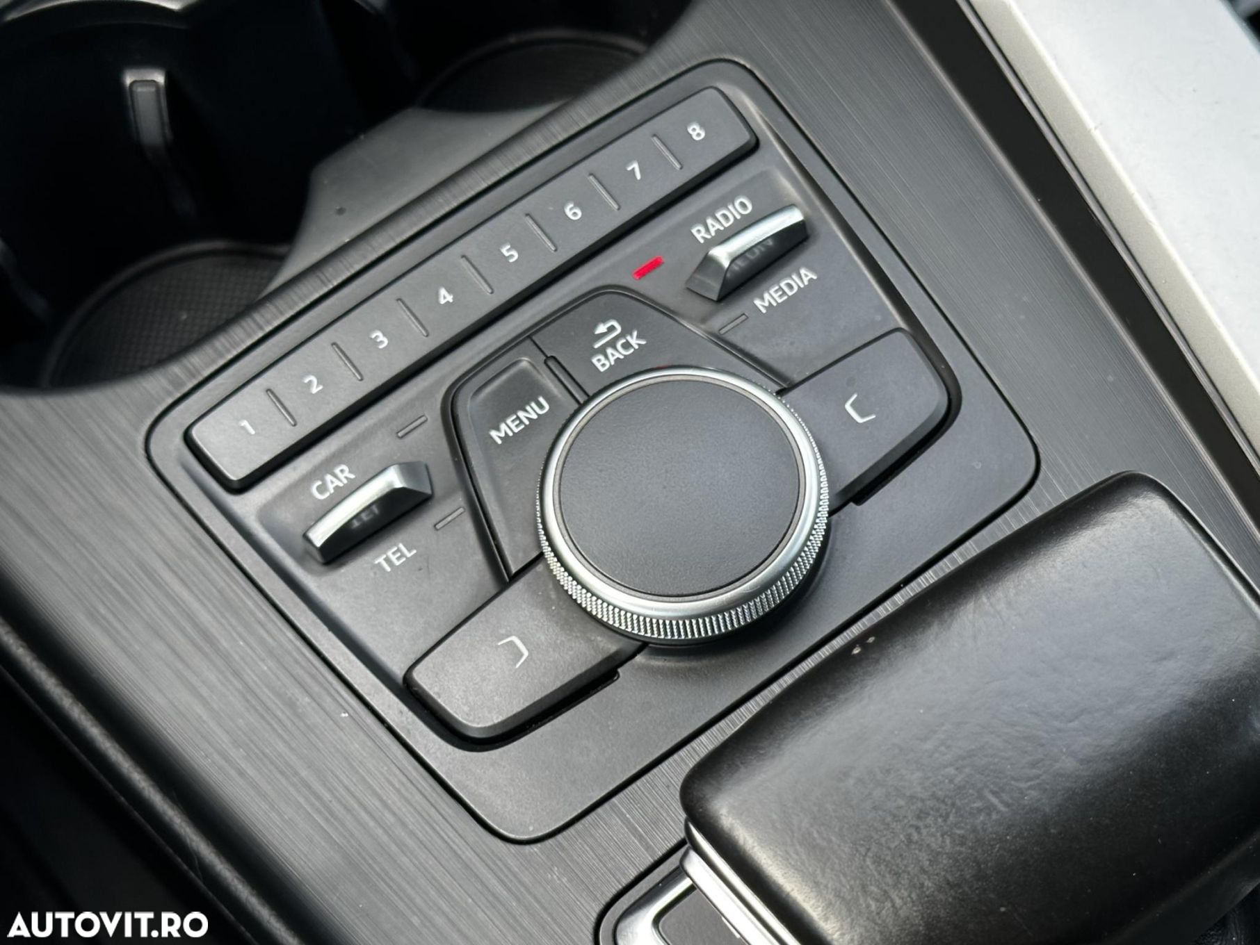 Audi A4 Avant 2.0 TDI S tronic - 15