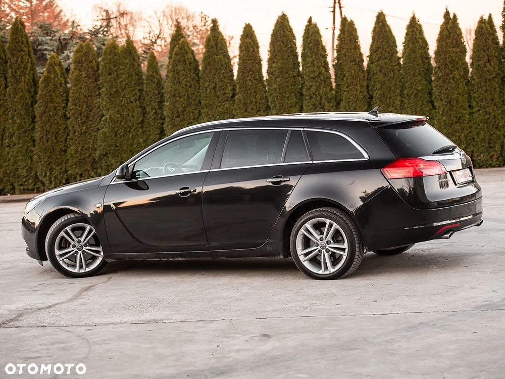 Opel Insignia - 10