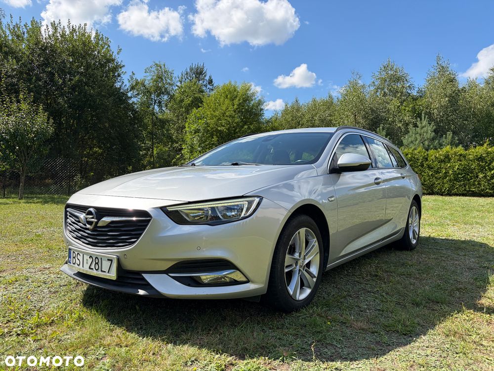 Opel Insignia - 1