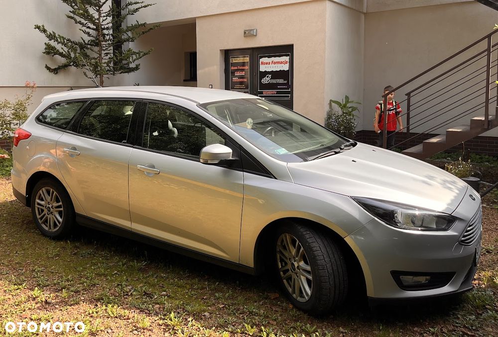 Ford Focus SW 2.0 TDCi Trend ASS PowerShift - 2