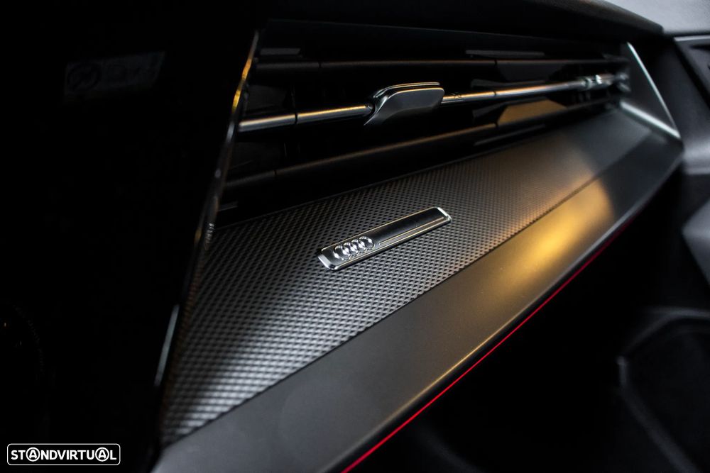 Audi A3 Sportback 45 TFSIe S tronic S line - 27