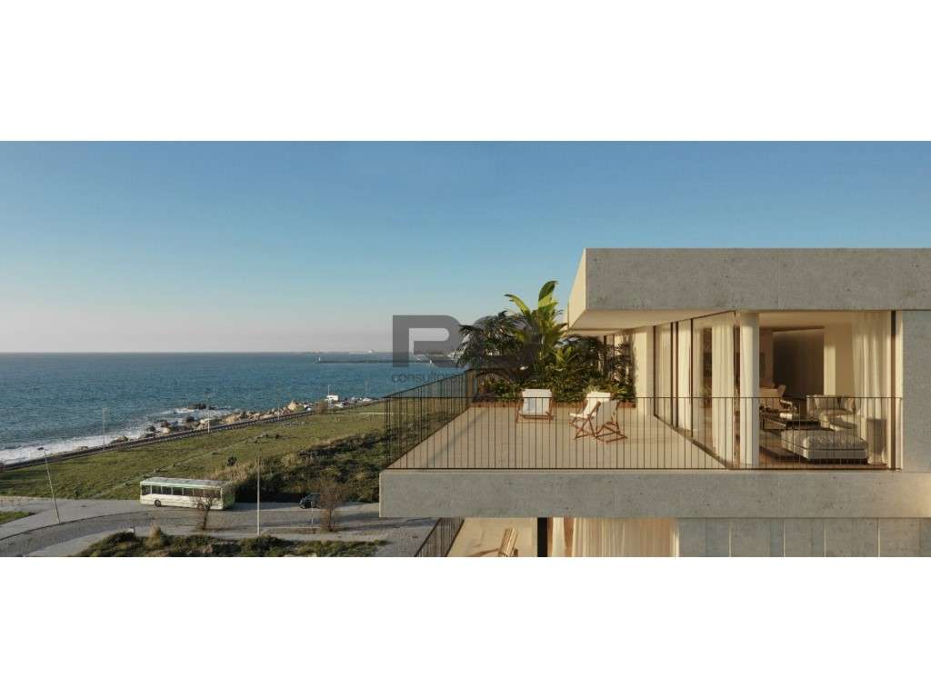 Apartamento T2 novo junto à praia - Grande imagem: 2/8