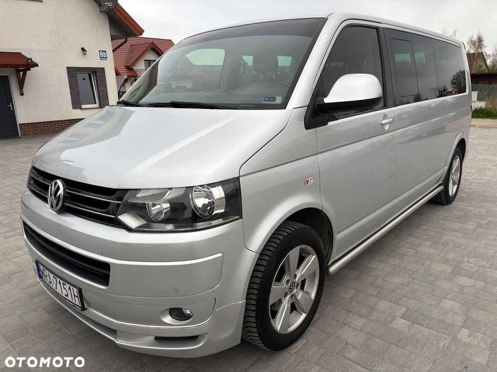 Volkswagen Caravelle - 2