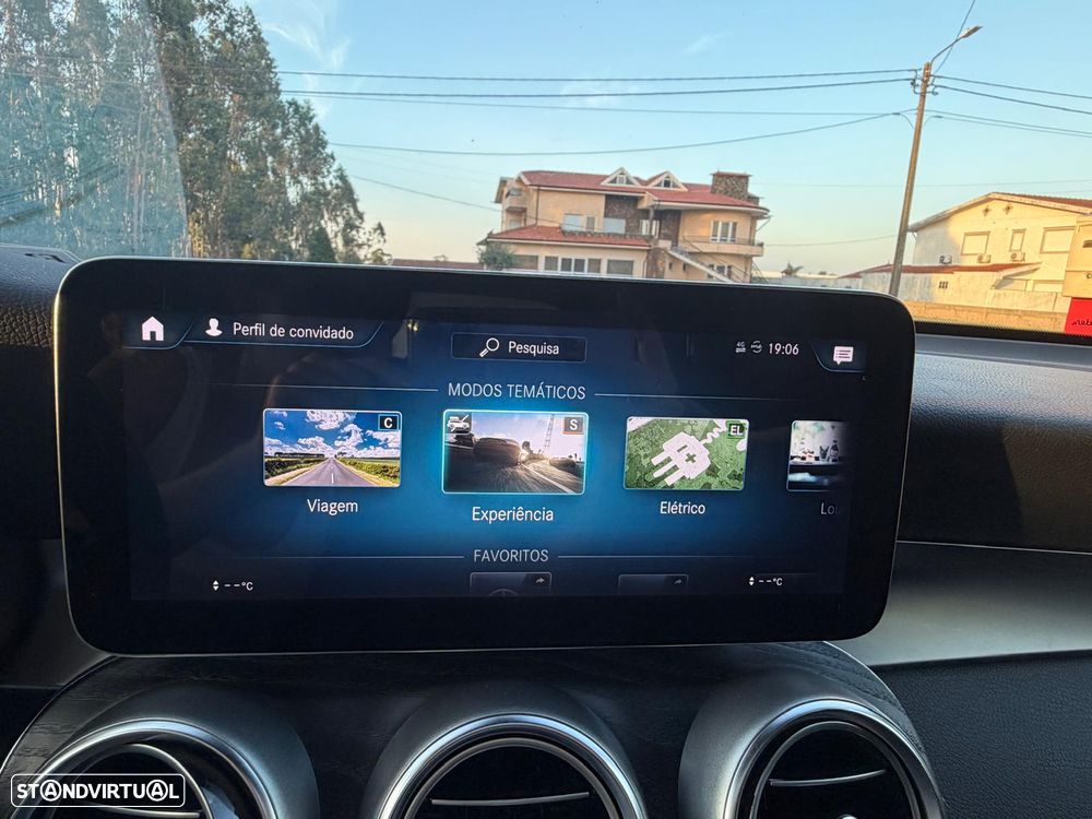 Mercedes-Benz GLC 300 de 4Matic 9G-TRONIC AMG Line - 55