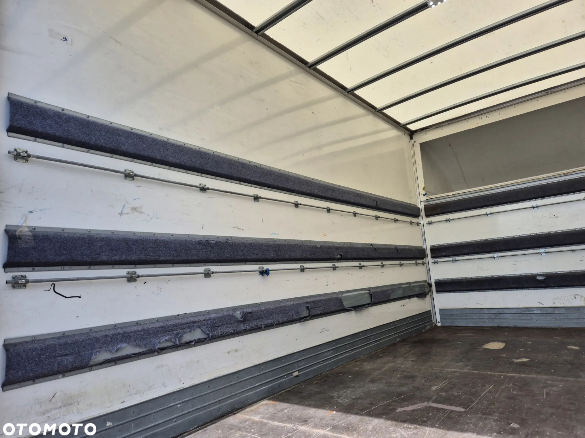 Kontener 8 palet Sprinter 2020, regulowana szerokość podramówki, Iveco, Ducato, Master, Inne, stan idealny! - 8
