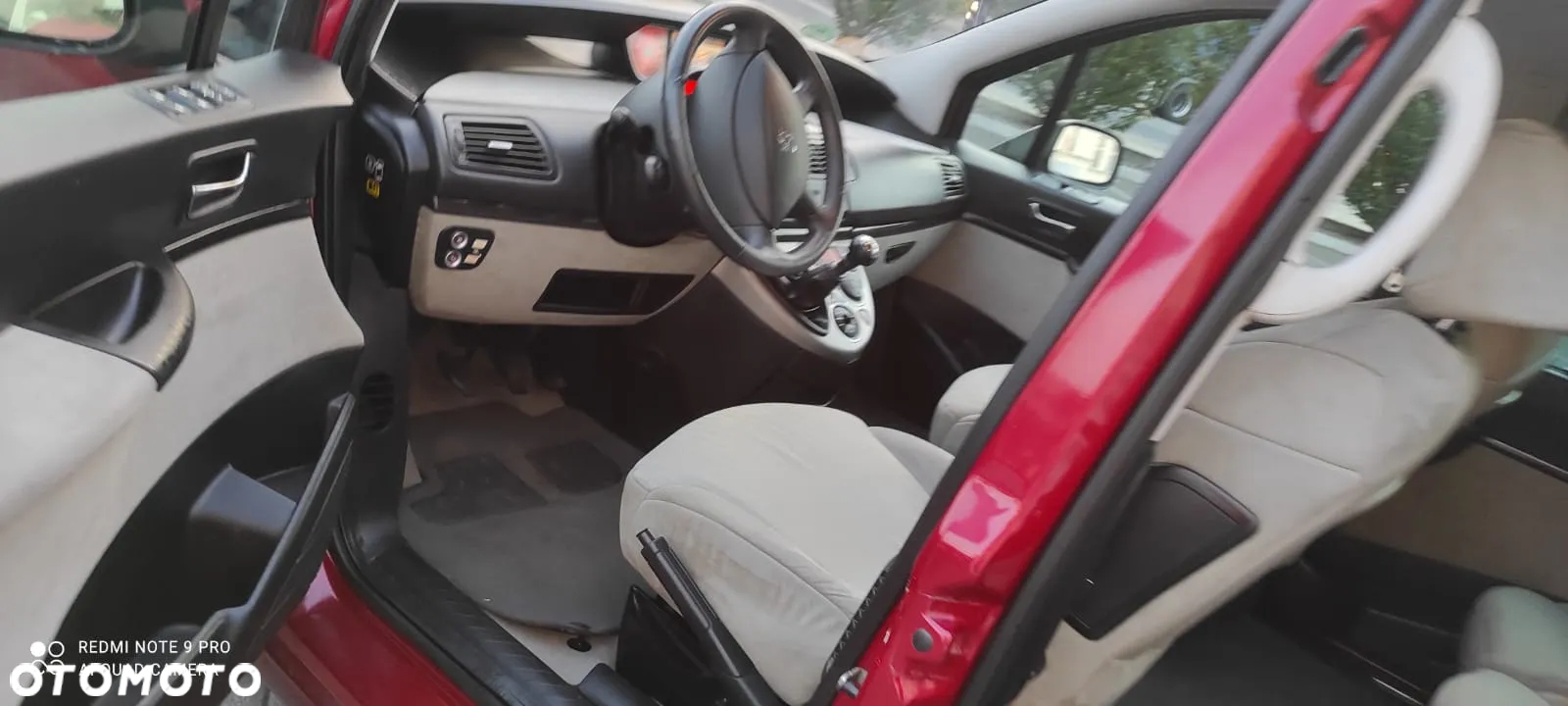 Citroën C8 2.2 HDi Exclusive - 8