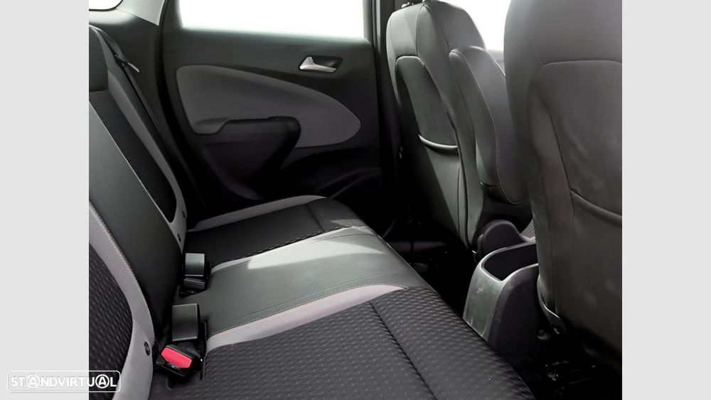 Opel Crossland X 1.2 T Innovation - 18