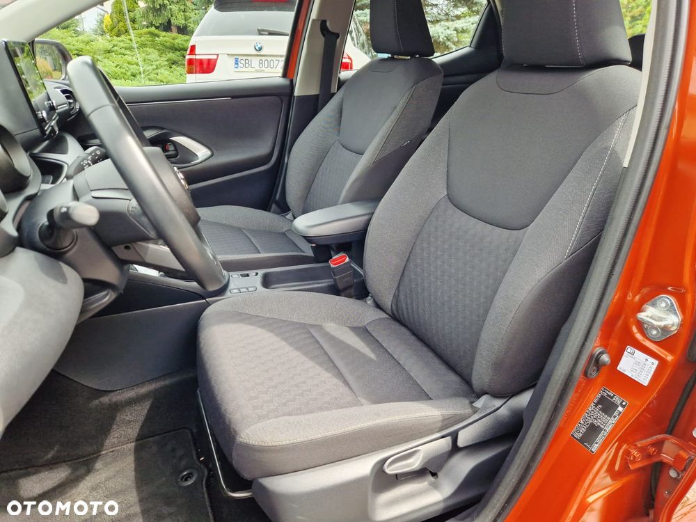 Toyota Yaris Hybrid 1.5 Comfort - 16