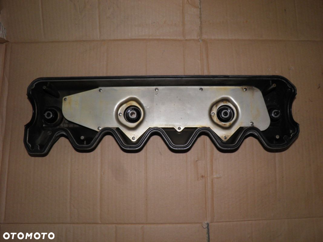 CRAFTER 2.5TDI DEKIEL POKRYWA ZAWORÓW 074103475G - 2