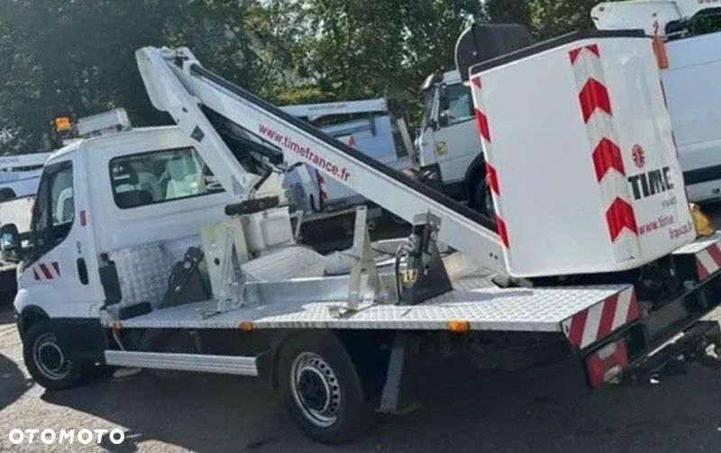 Iveco Daily 35 *zwyżka *kosz *Time France LT130TB zadbany niski przebieg - 11