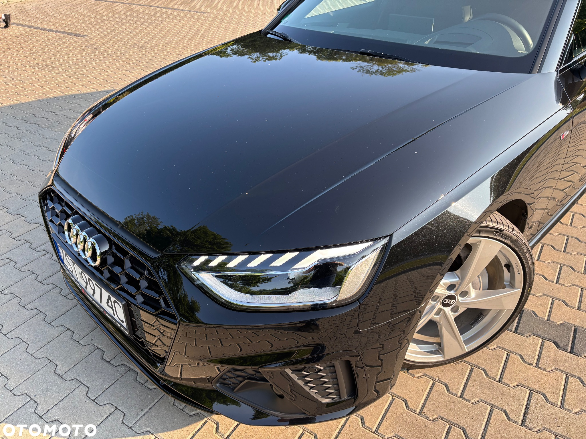 Audi A4 40 TFSI quattro S tronic S line - 15