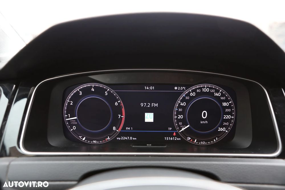 Volkswagen Golf 1.5 TSI ACT OPF Highline - 3