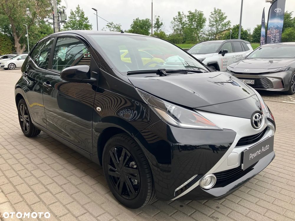 Toyota Aygo x-play - 12