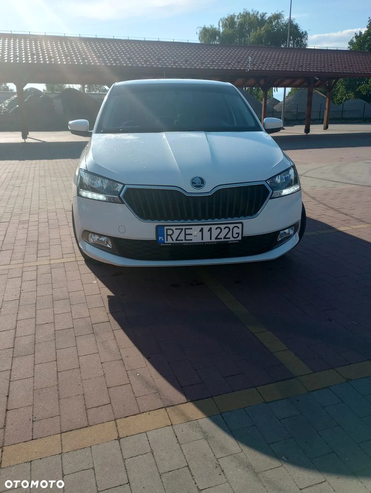 Skoda Fabia 1.0 TSI Ambition - 2
