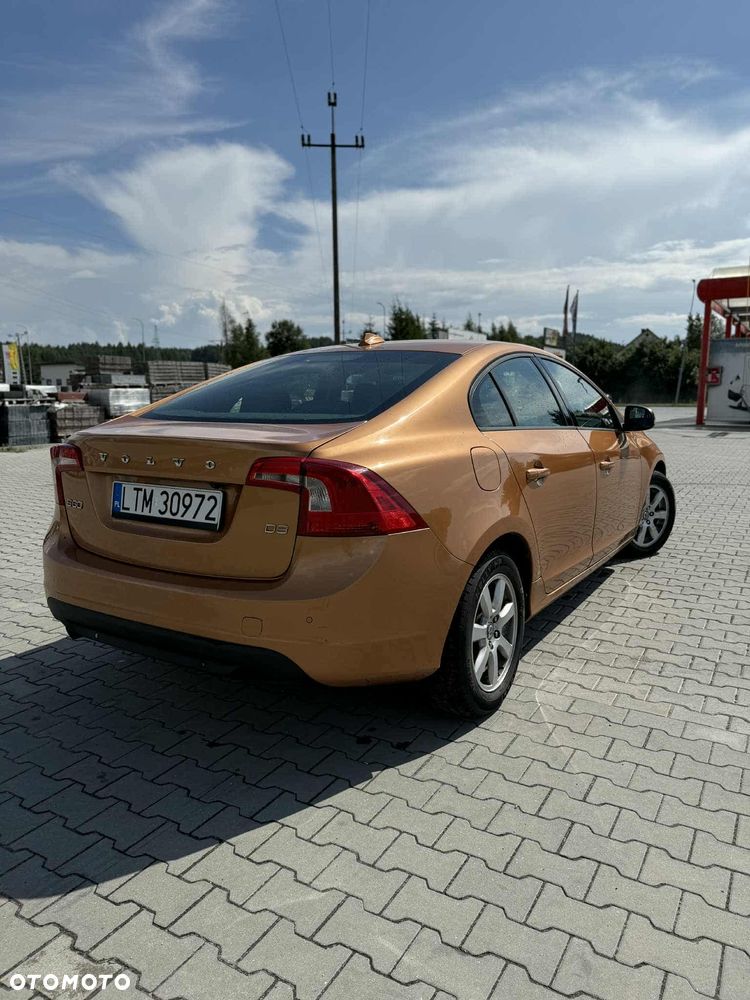Volvo S60 - 17