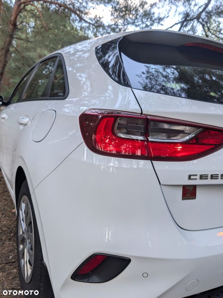 Kia Ceed 1.4 M - 11