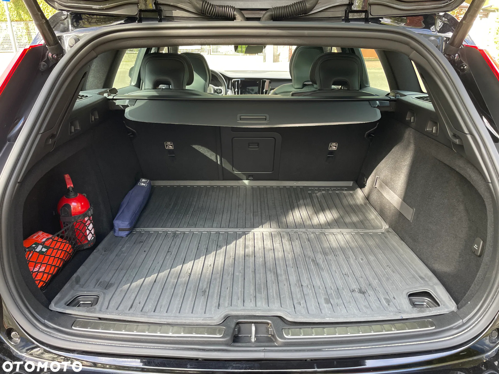 Volvo V60 T5 Geartronic R-Design - 12