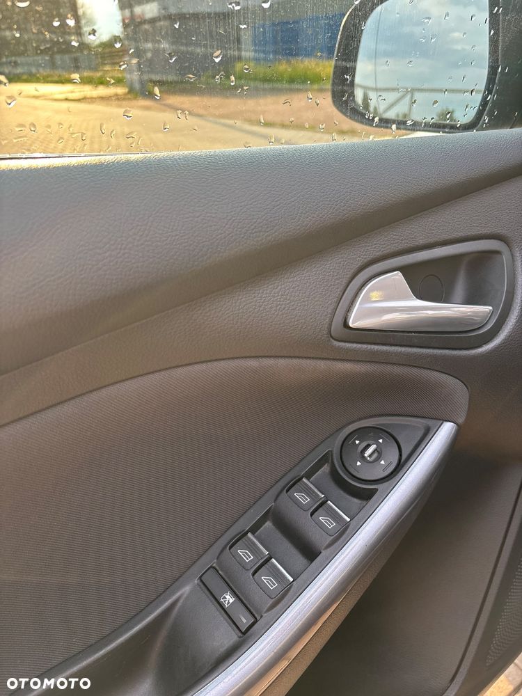 Ford Focus 2.0 TDCi Titanium - 28