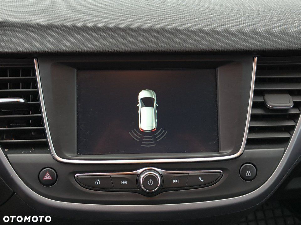 Opel Crossland X - 25