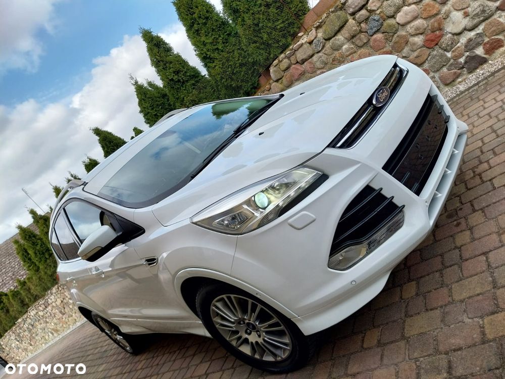 Ford Kuga - 2