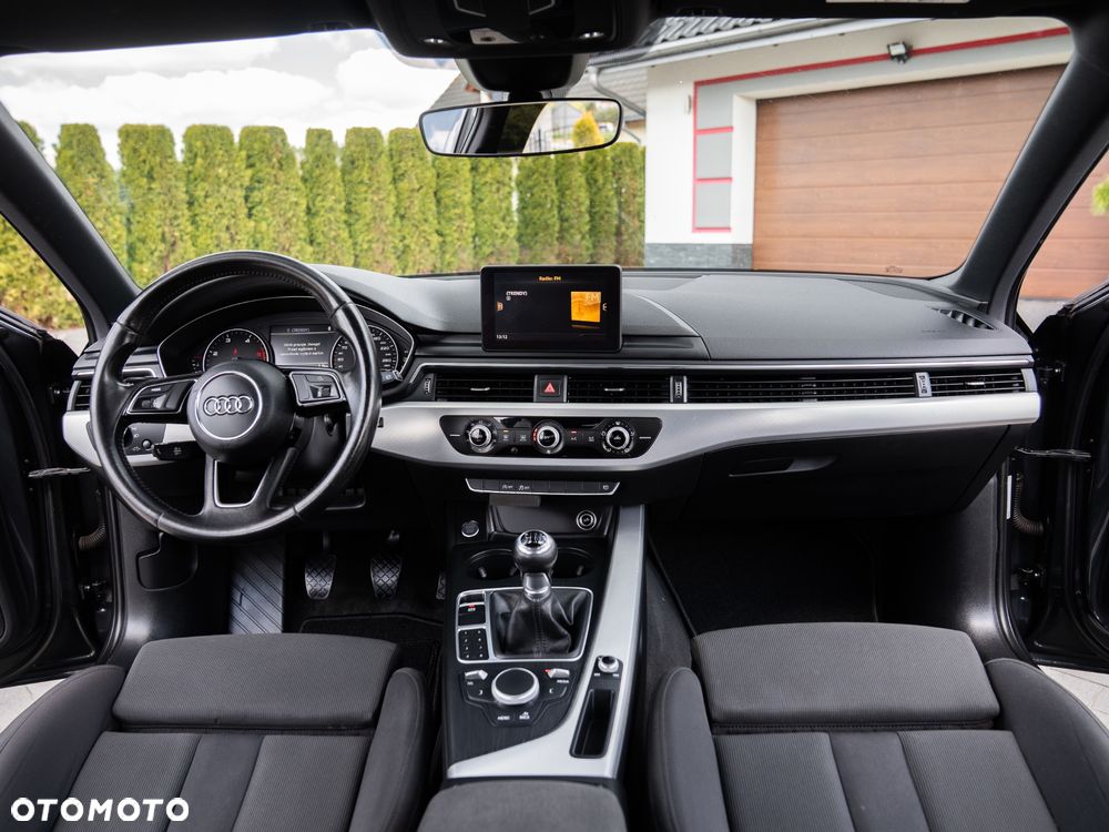 Audi A4 Avant 2.0 TDI DPF S line Sportpaket - 31