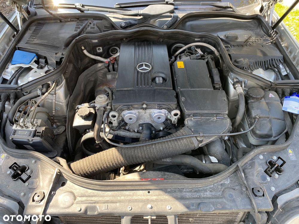 Mercedes-Benz Klasa E - 25