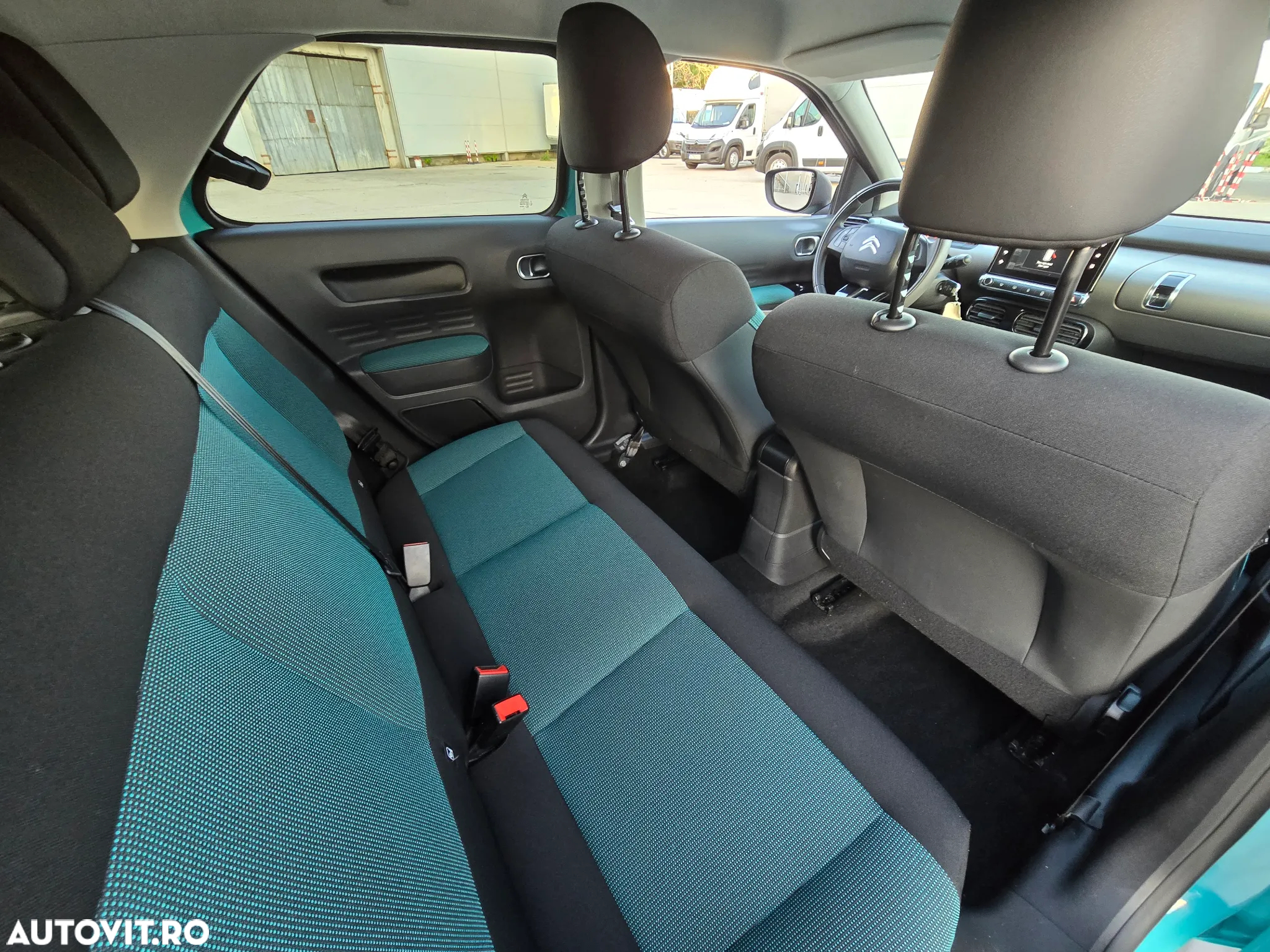 Citroën C4 Cactus e-THP BVM Start&Stop Summer Edition - 8