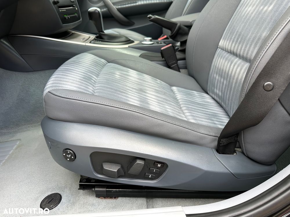 BMW Seria 1 120d DPF Aut. - 28