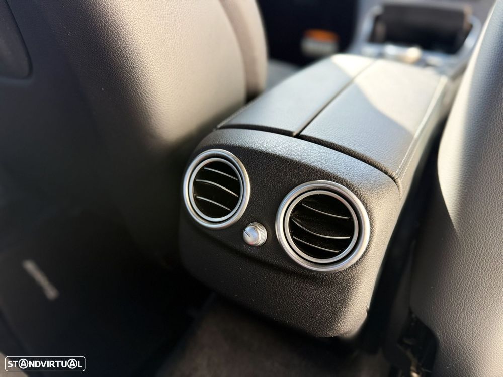 Mercedes-Benz C 250 - 38