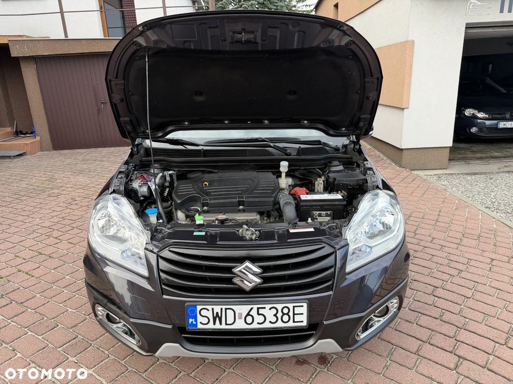 Suzuki SX4 S-Cross 1.6 VVT 4x2 limited+ - 36